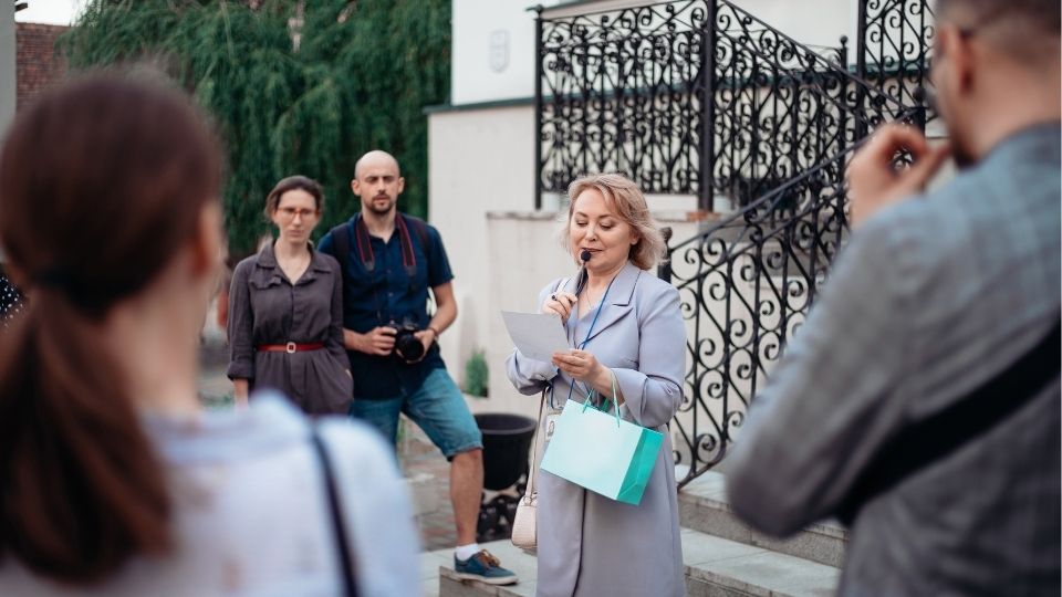 attirare gruppi di viaggiatori in hotel